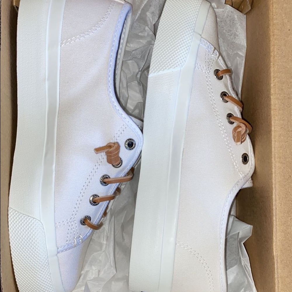 Sperry Cliffside Sneakers